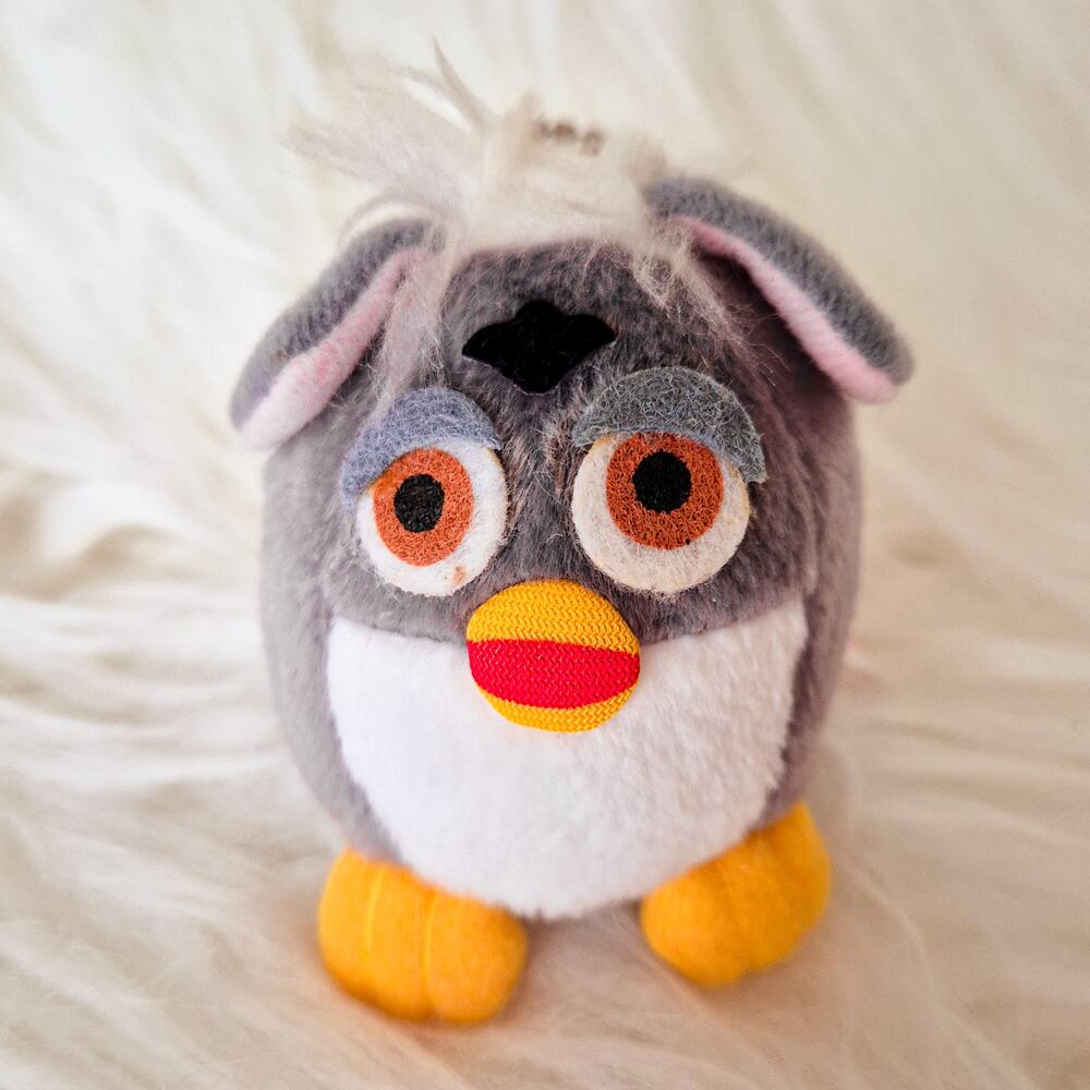 Vintage 1999 Yujin Furby Mini Plush Ball Chain Keychain Japan Gacha